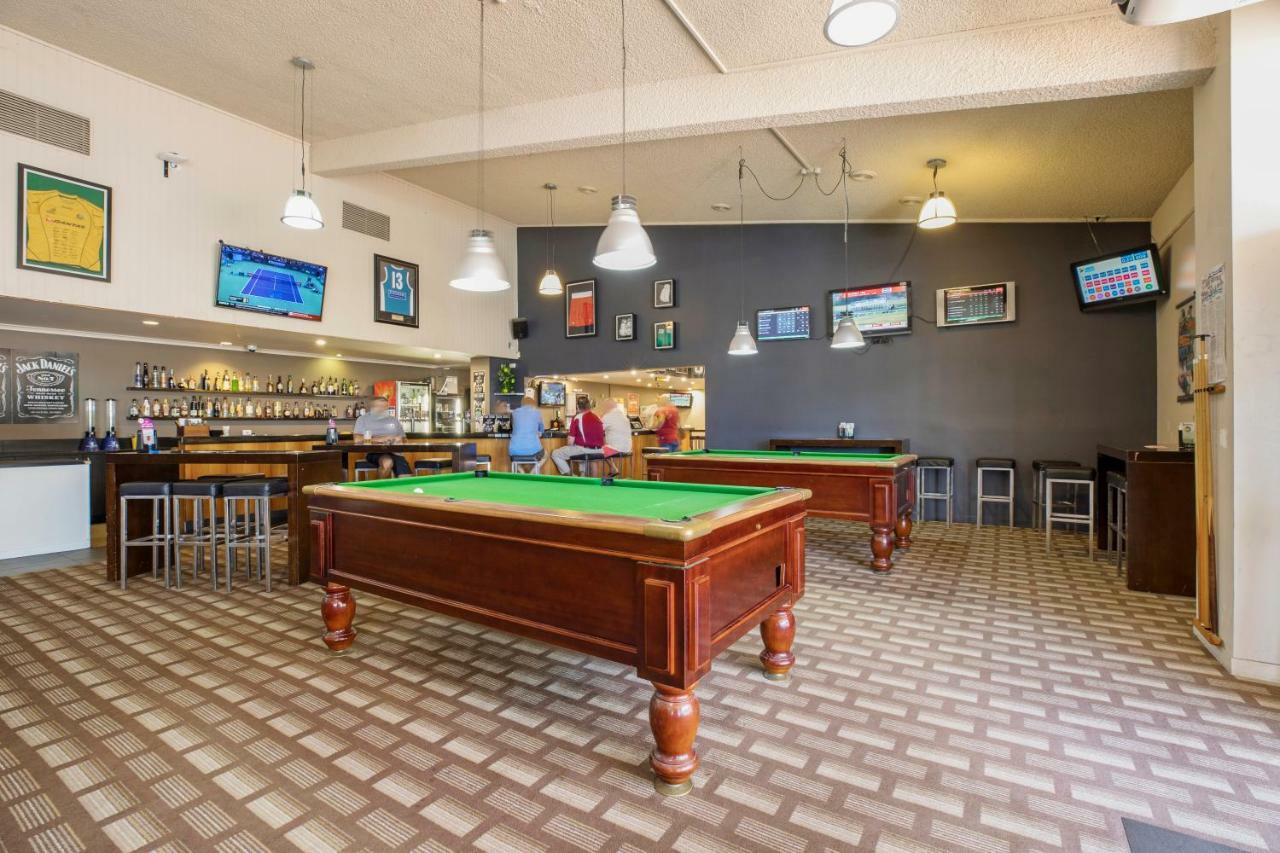 Kondari Hotel Hervey Bay Buitenkant foto